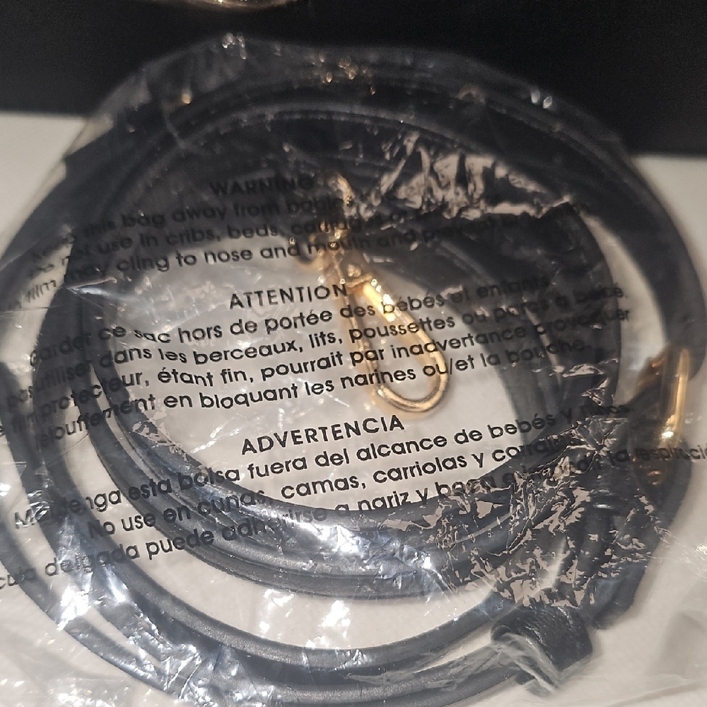 Aldo Bilitha Black Satchel with Gold Accent, With crossbody Strap New With Tags‎ - Picture 7 of 8